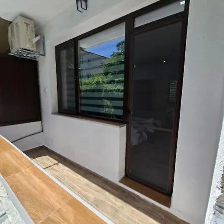 модерен в гр Апартамент Елена