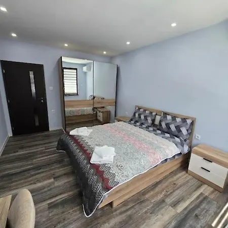 модерен в гр 公寓