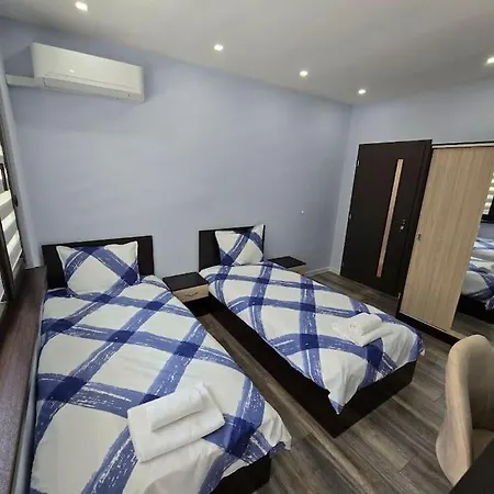 Апартамент модерен в гр