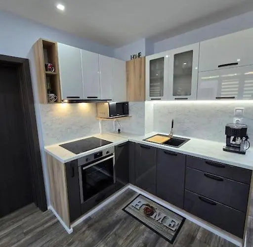 модерен в гр דירה